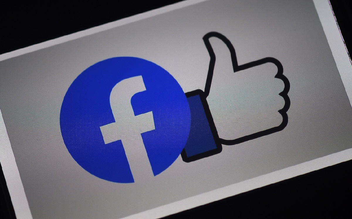 Facebook群发软件